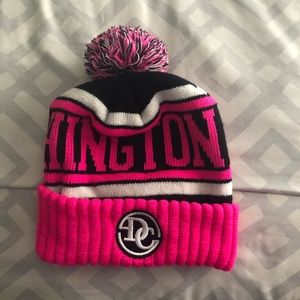 Washington beanie 💗